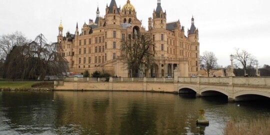 Beitragsbild Mecklenburg-Vorpommern: SPD, Linke und Grüne scheitern mit ihrem Versuch, das Recht zu schützen