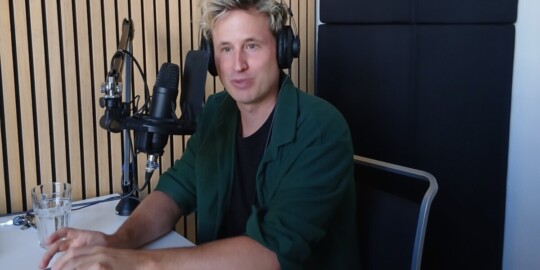 Beitragsbild Podcast „Bürgerrechte aktuell“ – Folge 7: Databroker Files: Welche Werbedaten kaufen die Nachrichtendienste? (mit Ingo Dachwitz)
